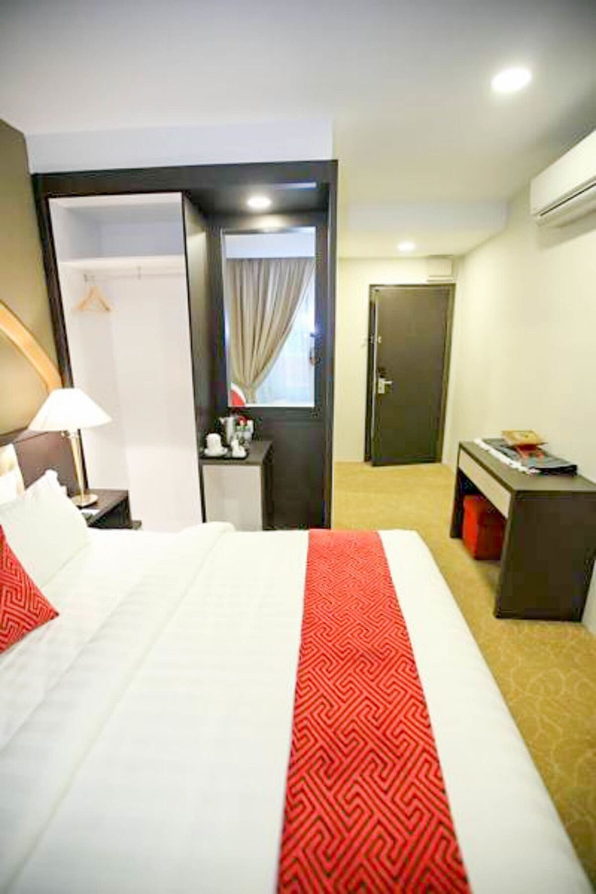Al Khatiri Hotel Kubang Kerian Ngoại thất bức ảnh