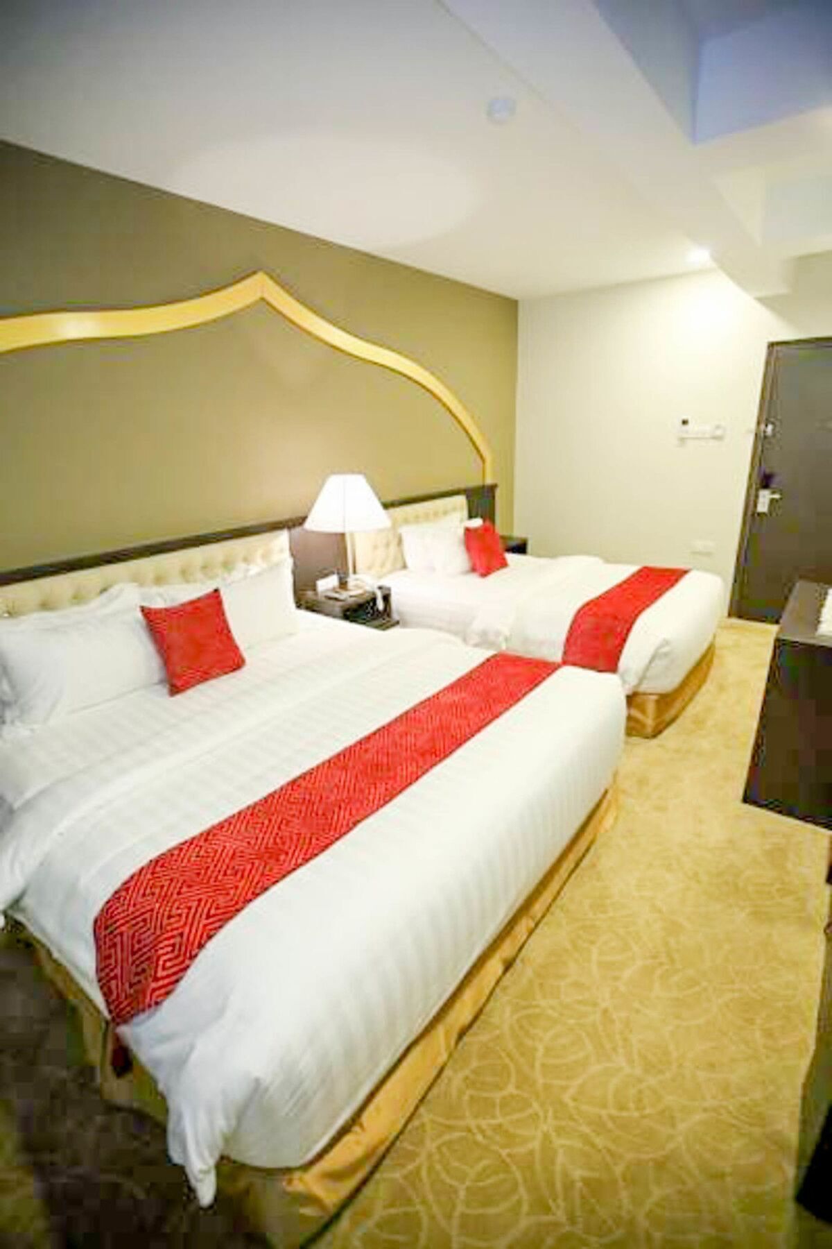 Al Khatiri Hotel Kubang Kerian Ngoại thất bức ảnh